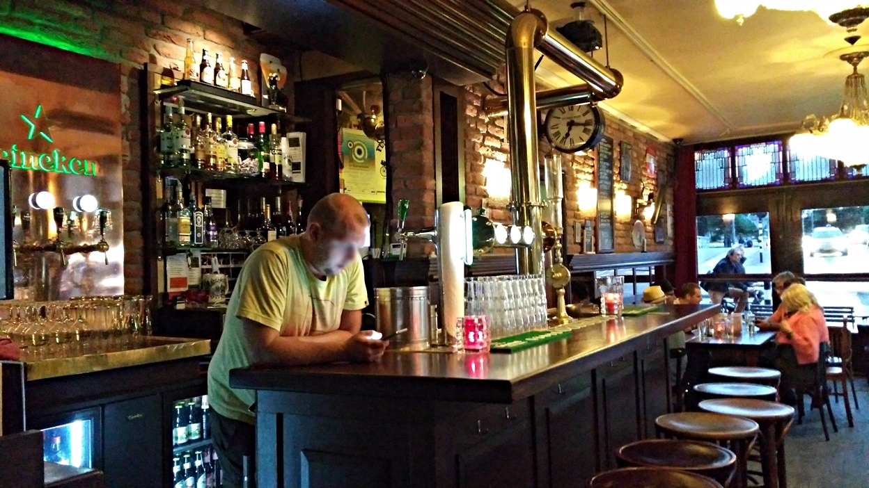 A Café Berkhout belső tere - Kocsmaturista