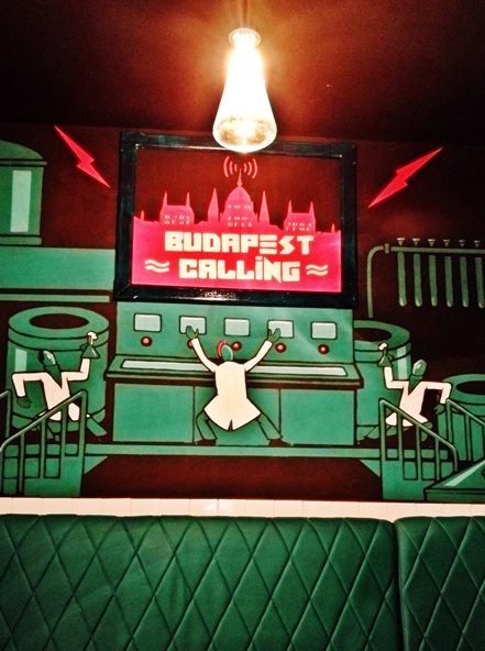 Labor Berlin belső terme - Budapest calling - Kocsmaturista