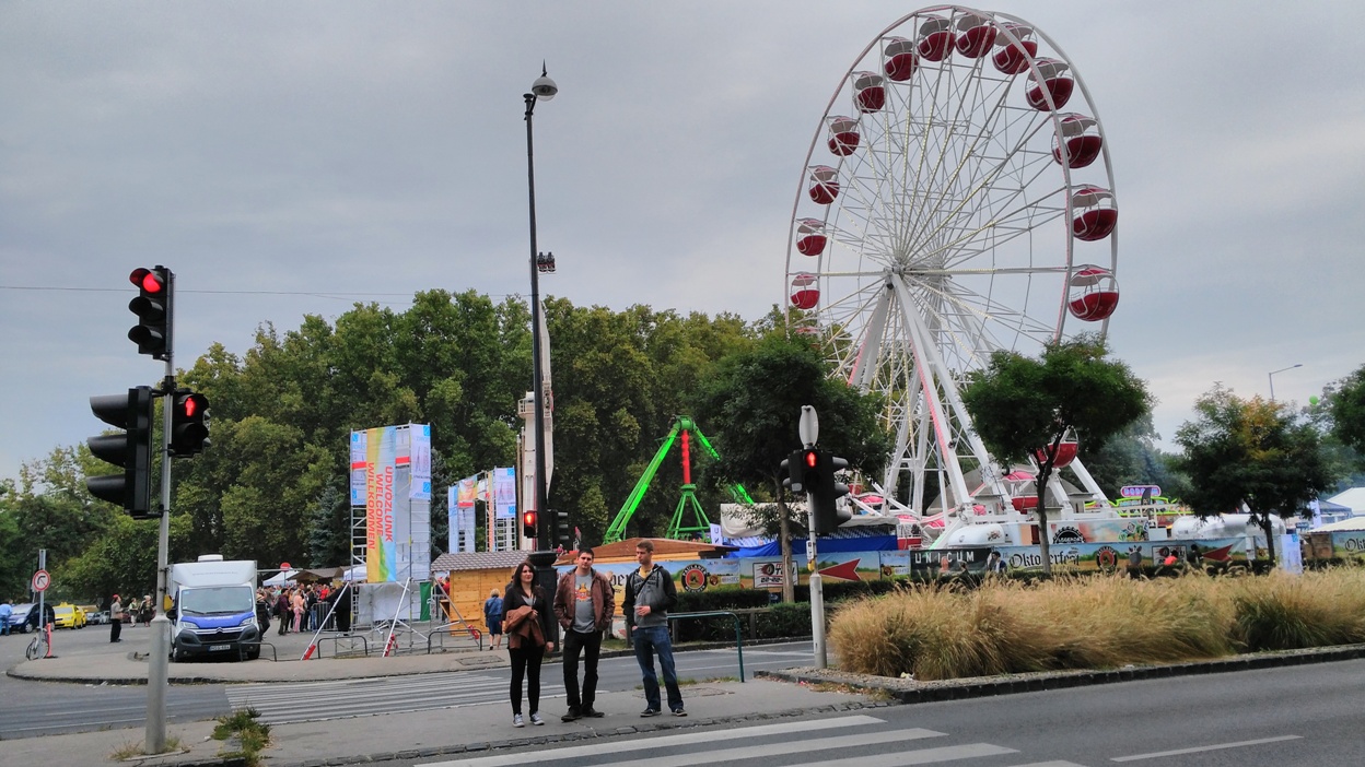 kocsmaturista_oktoberfest_oriaskerek