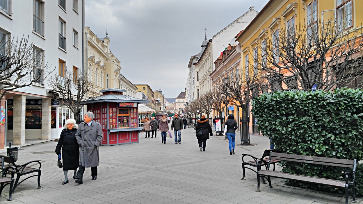 kocsmaturista_győr_fő_utca