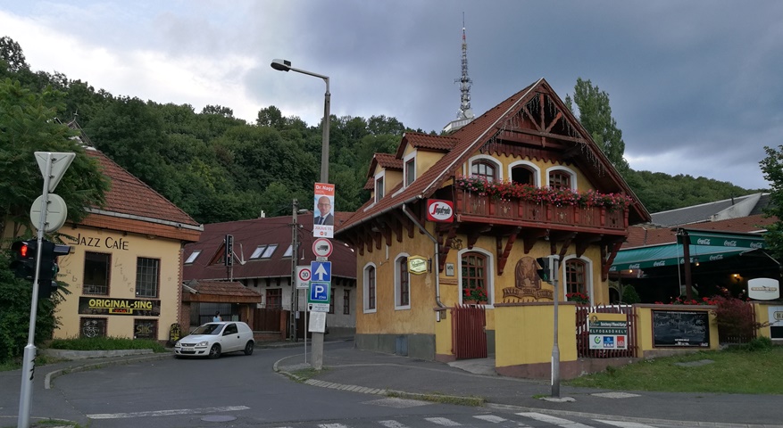 Miskolci kocsmák - Hangoló Söröző csomópontja - Kocsmaturista