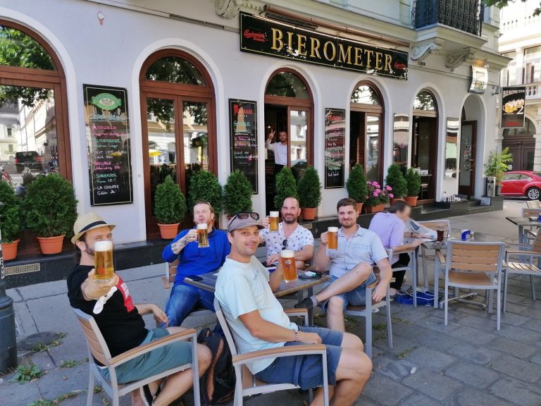 Bierometer, Bécs kocsmái - Van Nálatok Terasz - Margareten - Kocsmaturista 02